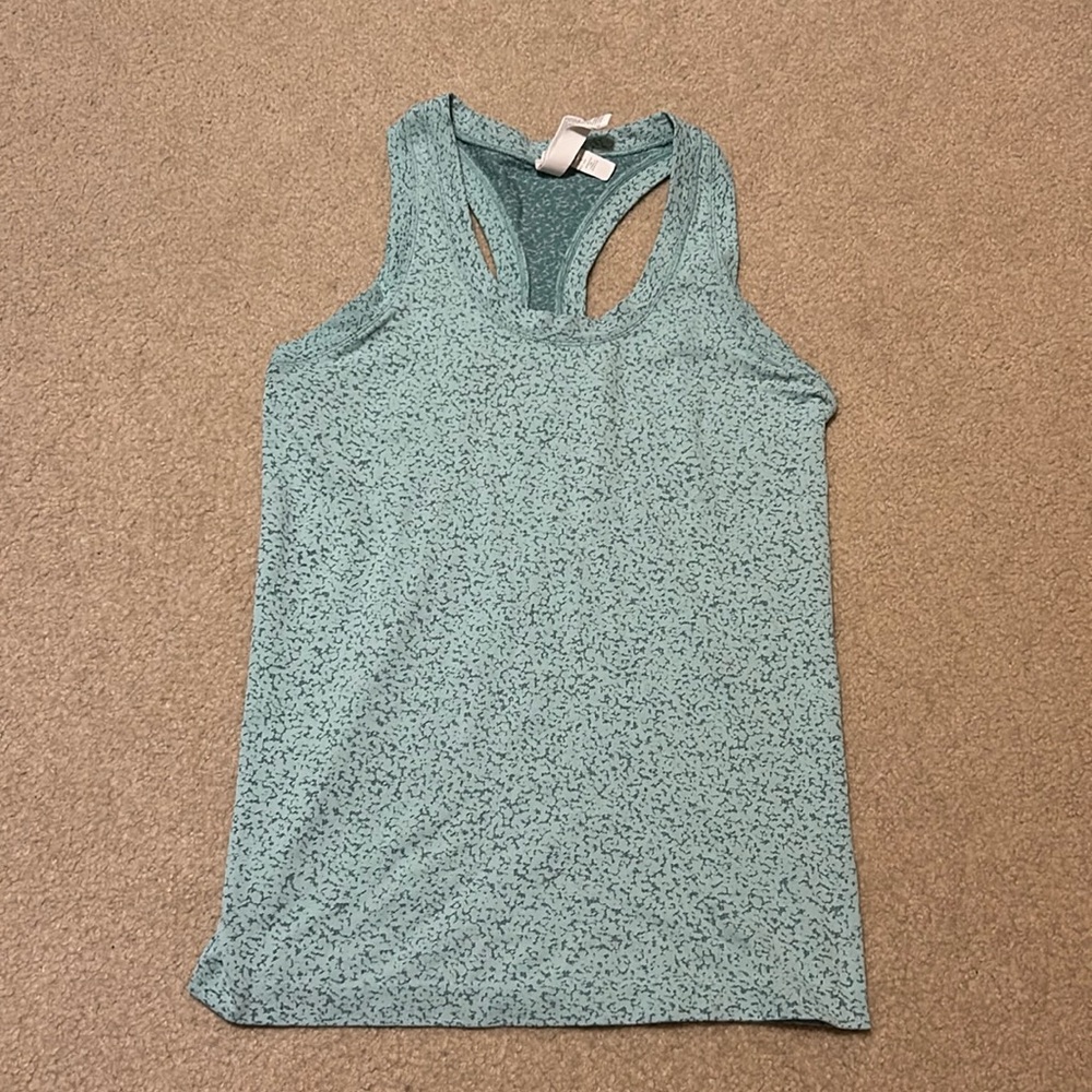 Athleta Momentum SeamlessTank